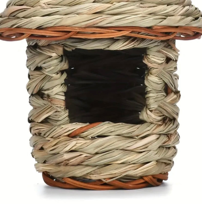 Toadstool Hay Filler