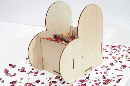 Be Mine - Heart Forage Box + Forage